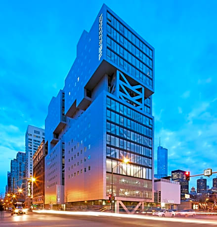 Godfrey Hotel Chicago Chicago Hotels Il At Getaroom