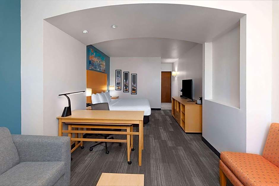 La Quinta Inn & Suites by Wyndham Austin NW/Lakeline Mall