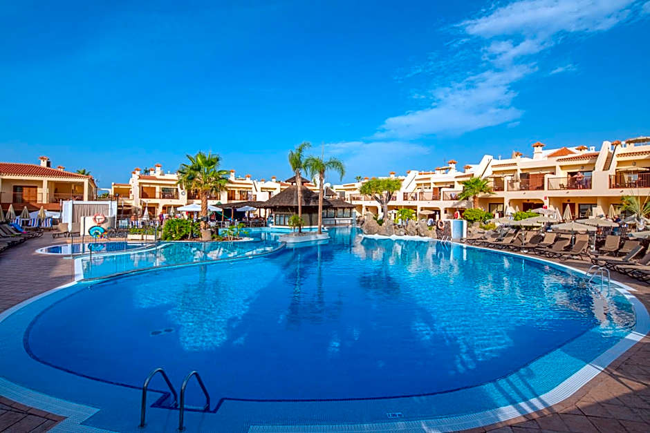 Royal Sunset Beach Club