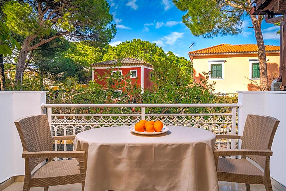 Pyrgaraki Studios and Apartments