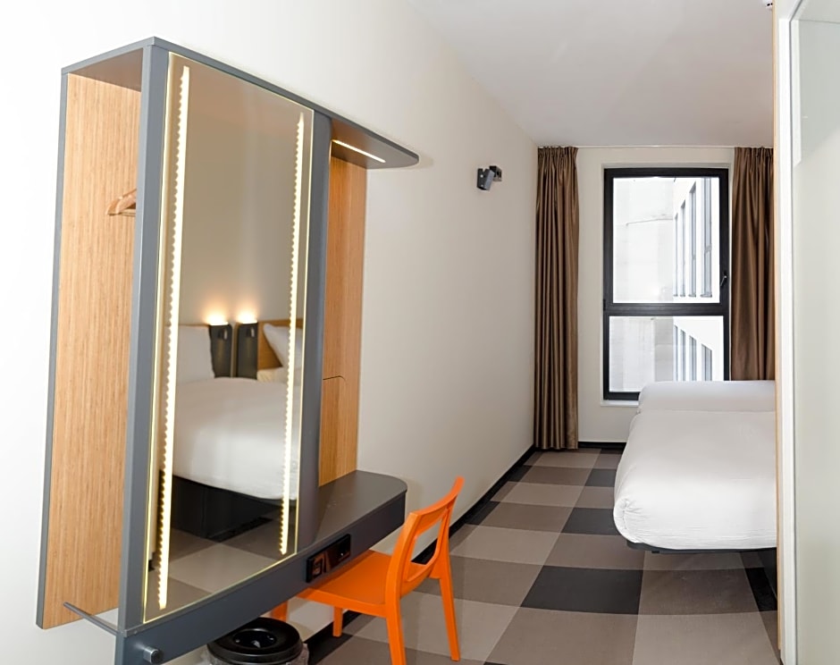 easyHotel Brussels City Centre