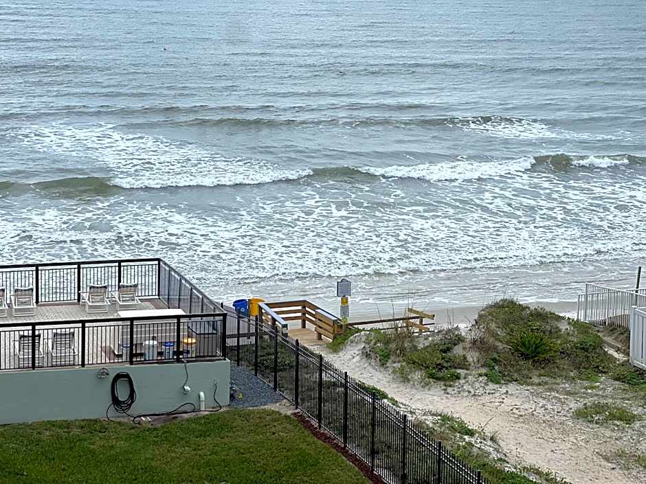Coastal Condo on the beach at Ocean Trillium #501