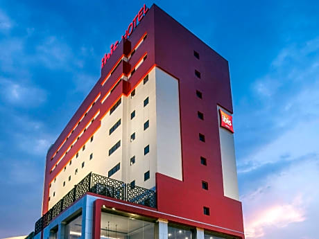 ibis Pontianak City Center