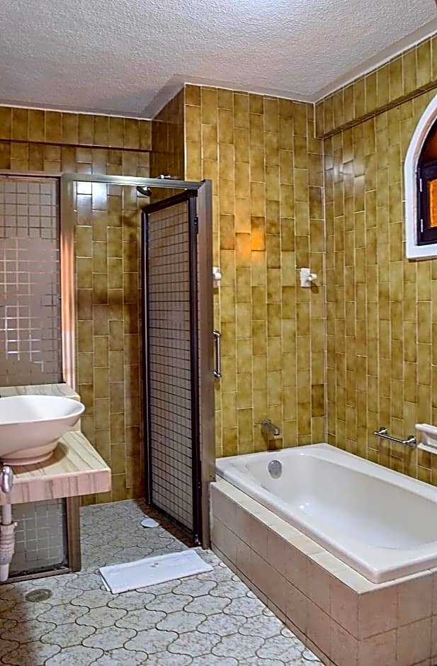 Hotel Bucaneros