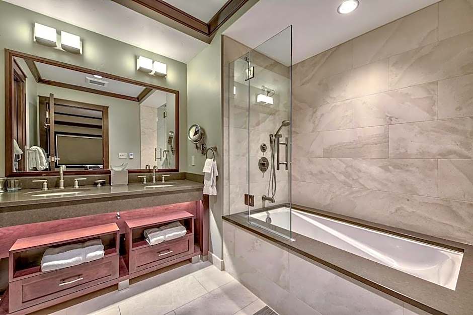 Constellation Residences