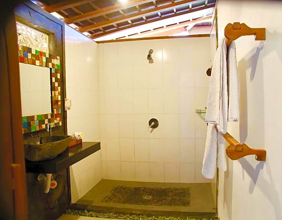 The Palms Ceningan Hotel