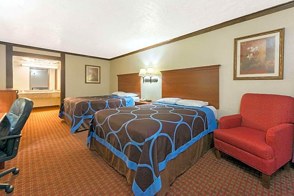 Super 8 by Wyndham Enid
