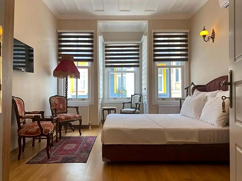 Ciragan's Omnia Hotel