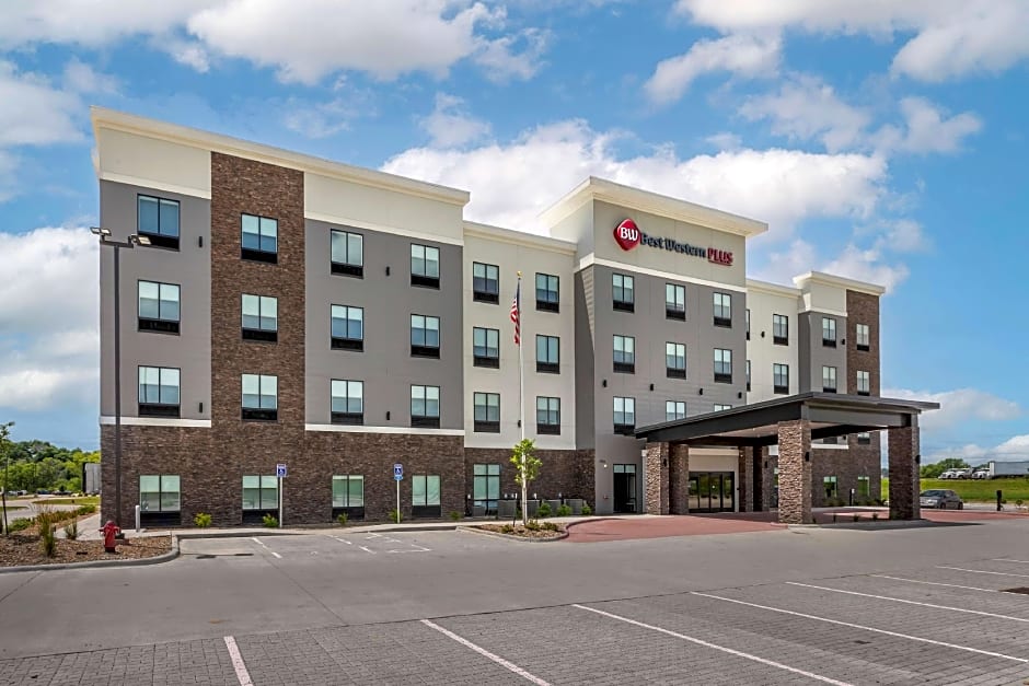 Best Western Plus Coralville Hotel