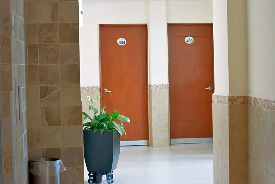 Hotel Niza Zona Piel