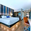 Cambria Hotel Detroit Downtown