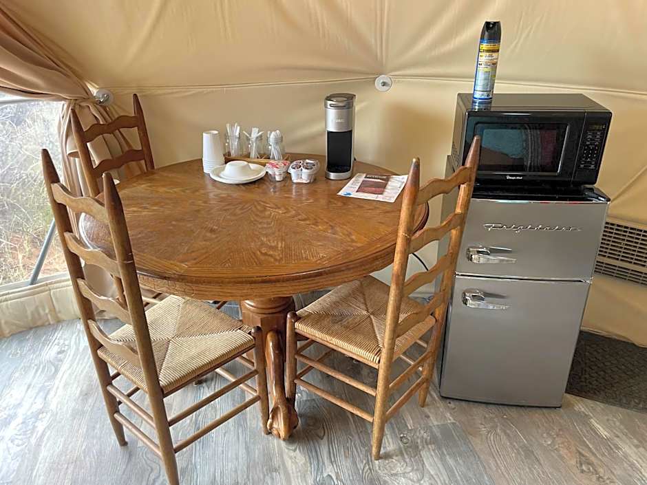 Blue Mountain Domes - The WOW Experience