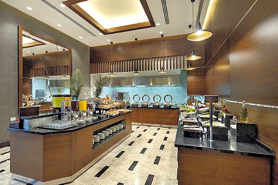 Hilton Garden Inn Izmir Bayrakli