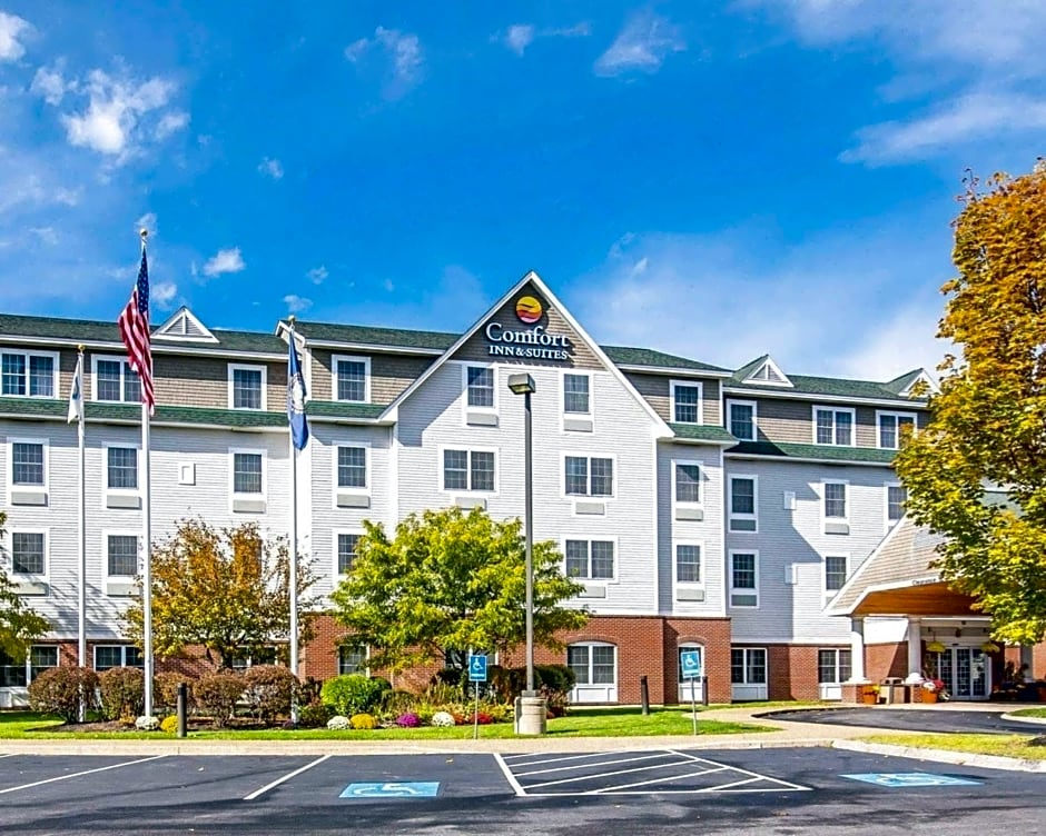 Comfort Inn & Suites Dover-Portsmouth