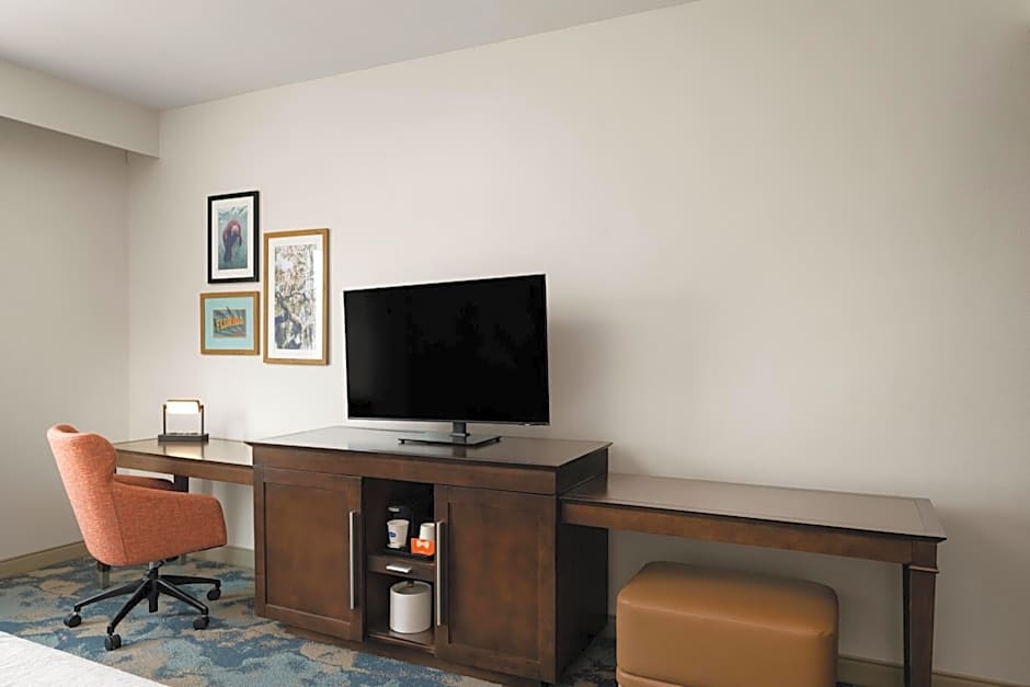 Hampton Inn & Suites DeLand