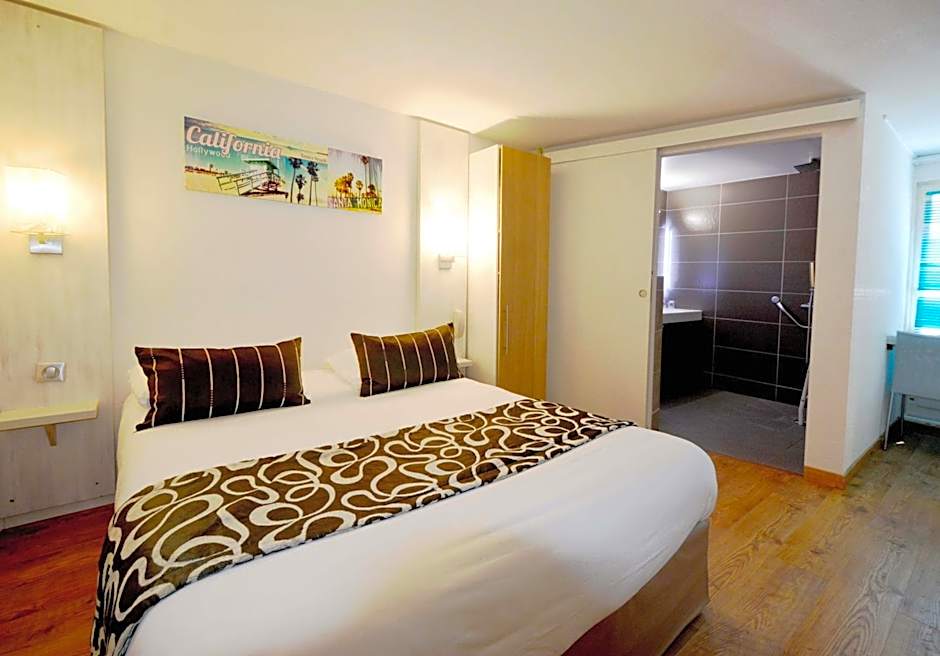 Logis Hotel des Lacs Paris Sud