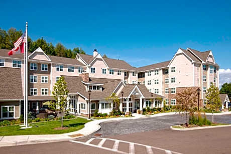 Residence Inn by Marriott Burlington Colchester