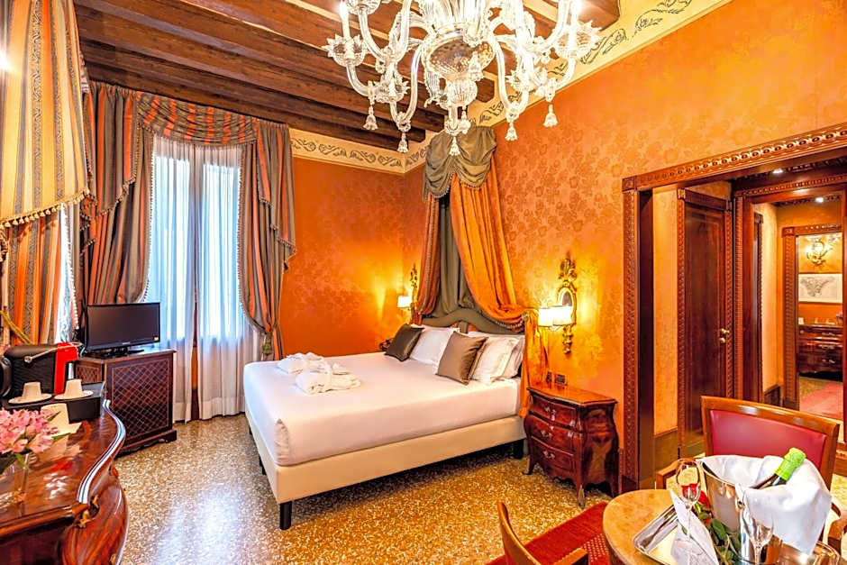 Hotel Al Ponte Dei Sospiri
