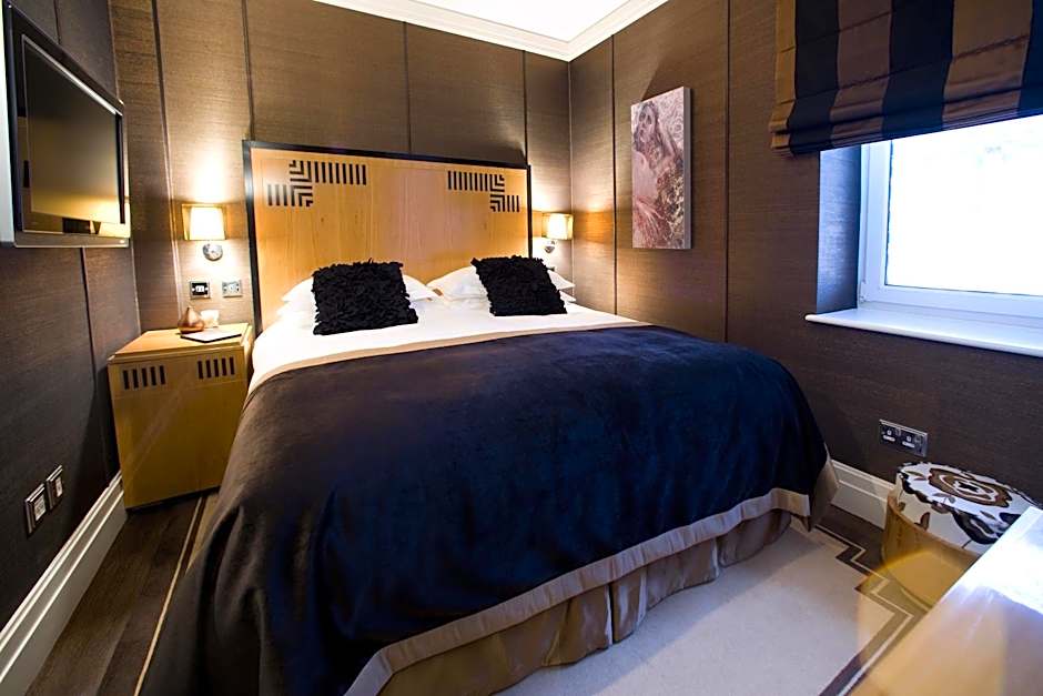 Karma Sanctum Soho Hotel