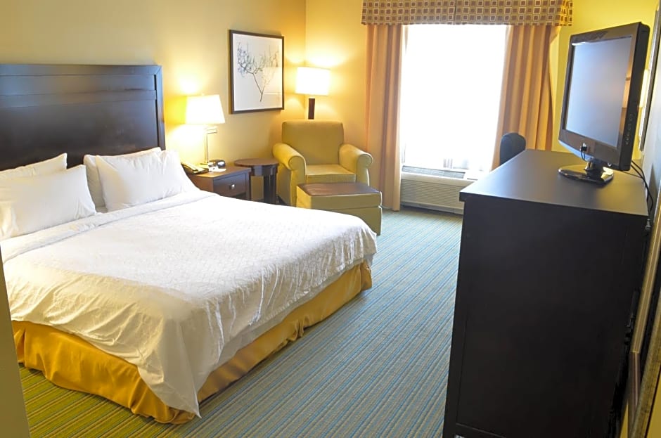 Holiday Inn Express Waterloo-Cedar Falls