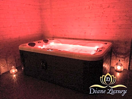 Diane Luxury 1