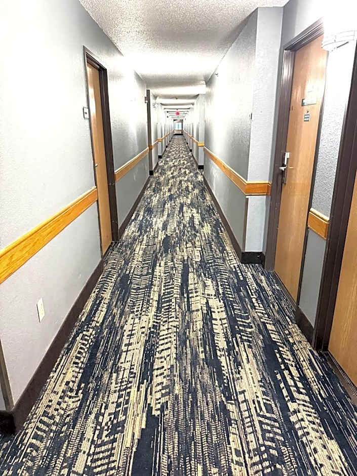 AmericInn by Wyndham Ames