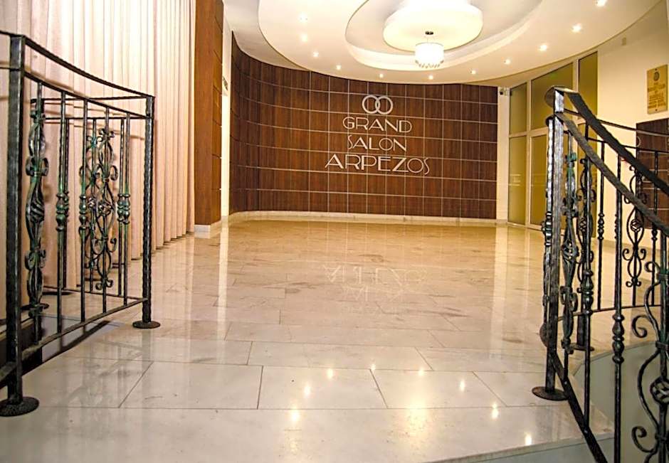 Hotel Arpezos
