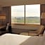 Renaissance by Marriott London Heathrow Hotel