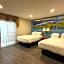 Days Inn by Wyndham Medford