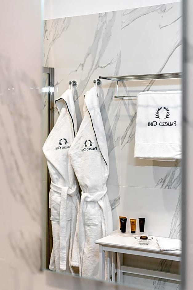 Palazzo Cini Luxury Rooms in Pisa