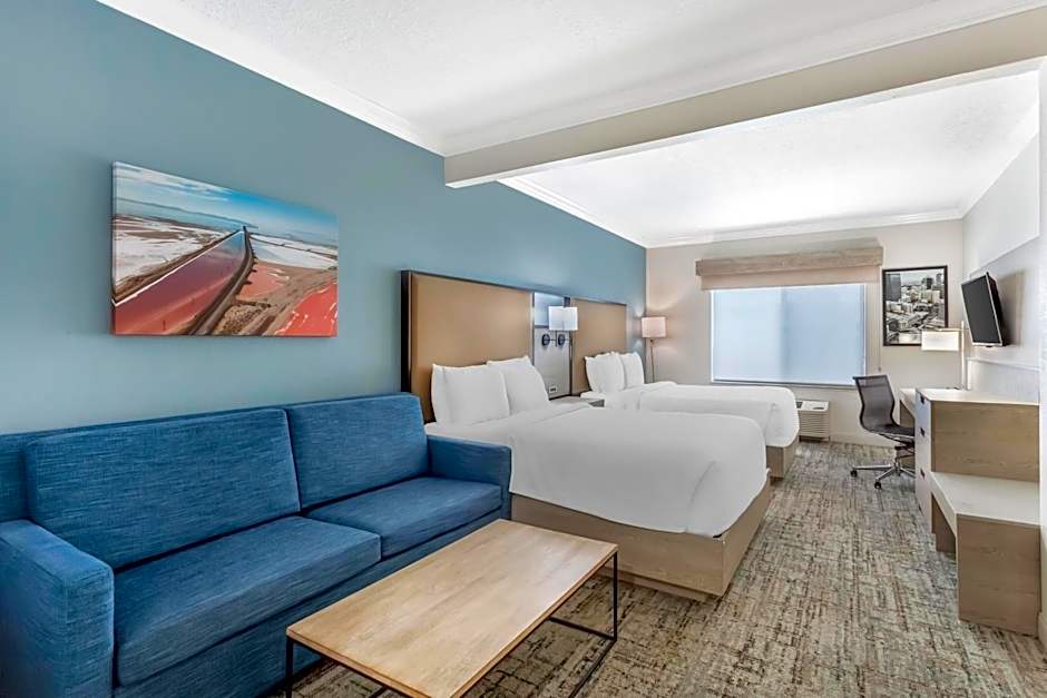 Best Western Plus Airport Inn & Suites