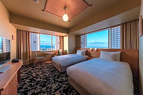 Premium Twin Room - Non-Smoking