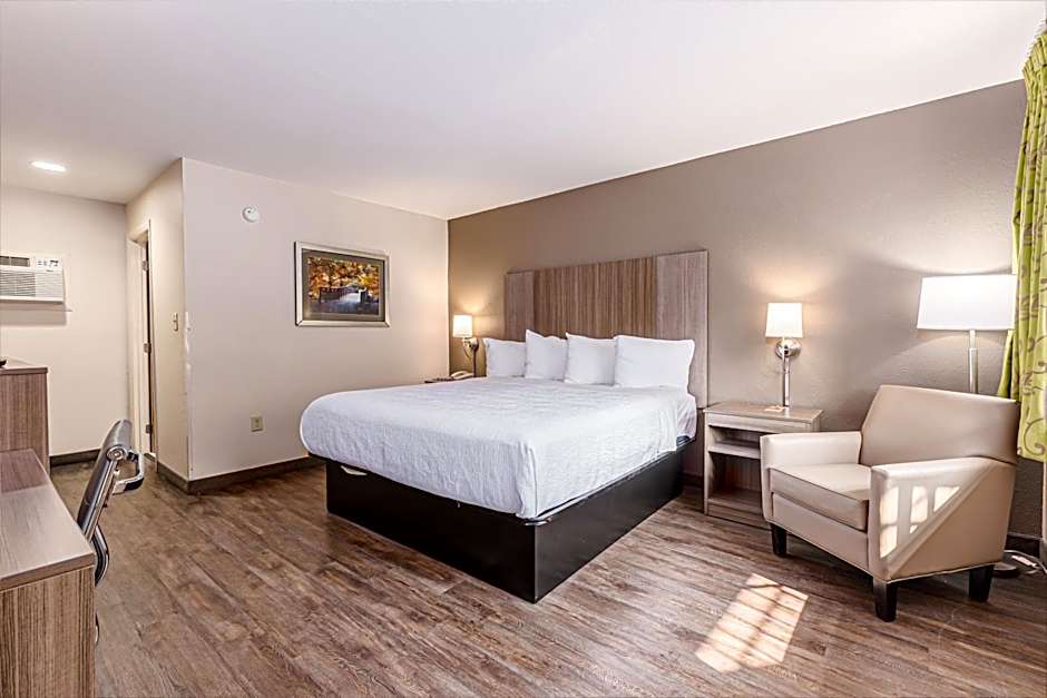 Econo Lodge Cherokee Near Island Park