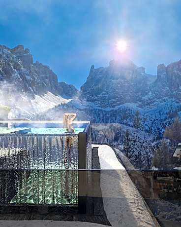 Nature Hotel Delta