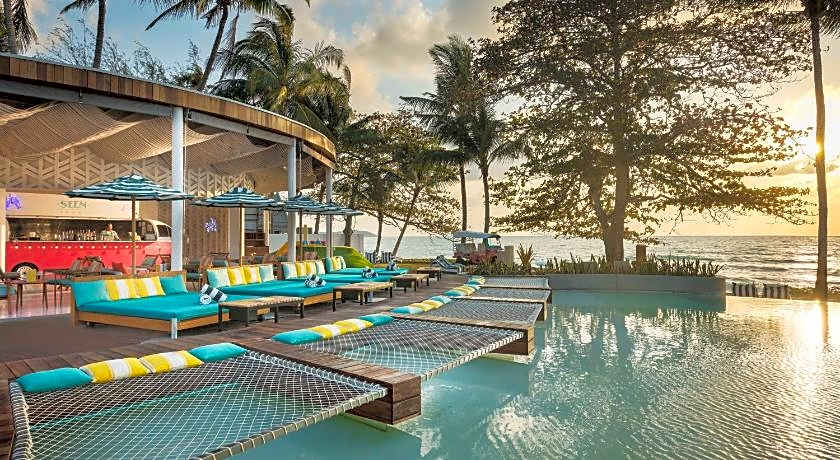 Avani Chaweng Samui Hotel & Beach Club