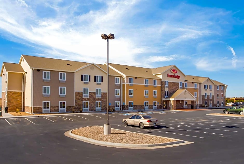 Photo 1 of 36 of Econo Lodge Burlington I-70