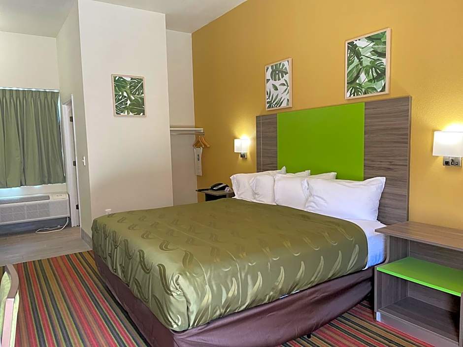 Quality Inn & Suites Elgin