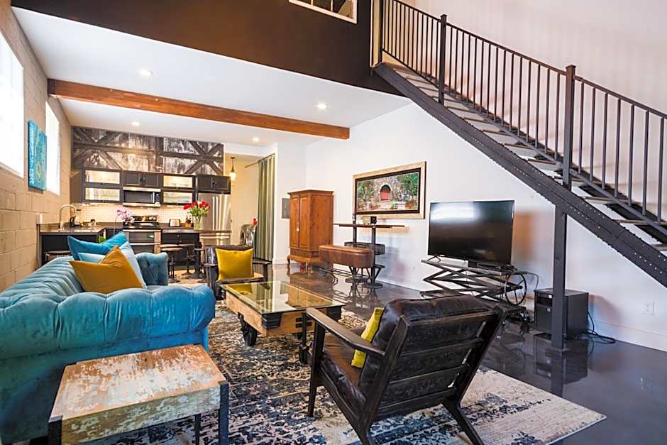 Petaluma Warehouse Lofts Unit D