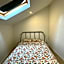 70's Hostel