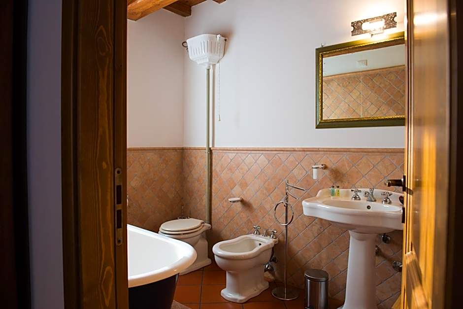 B&B I Pini Di Storaco