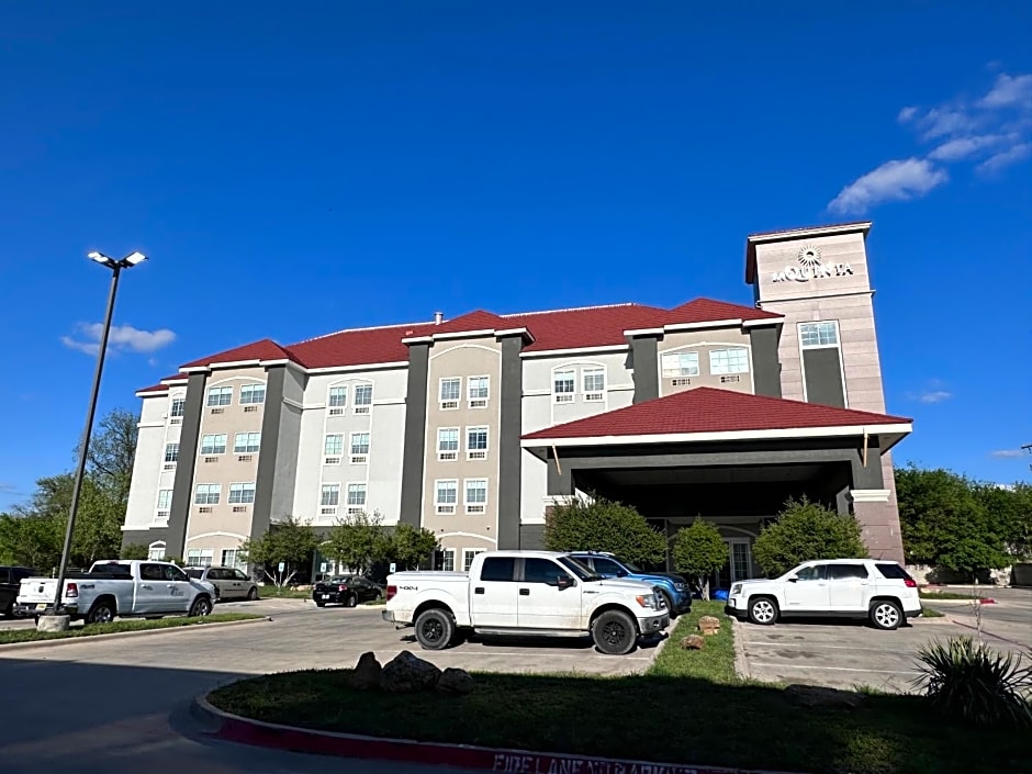 La Quinta Inn & Suites by Wyndham Decatur