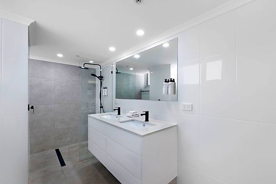 ULTIQA Beach Haven on Broadbeach