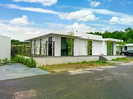 Holiday Home in Flevoland by Veluwemeer
