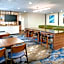 Fairfield Inn & Suites by Marriott Frederick