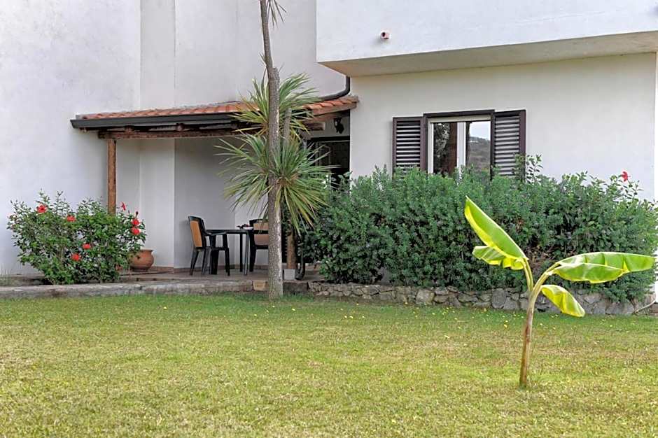 Villaggio Pineta Petto Bianco