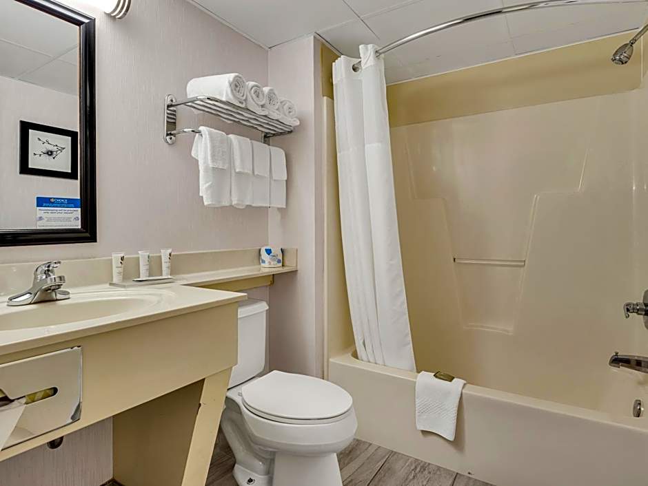 Country Inn & Suites Rehoboth Beach - Dewey