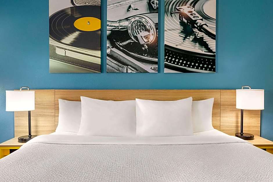 Days Inn by Wyndham Memphis at Graceland