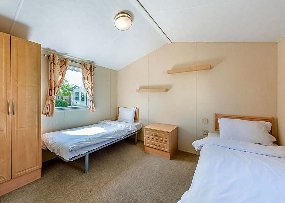 Riverside Caravan Holiday Park