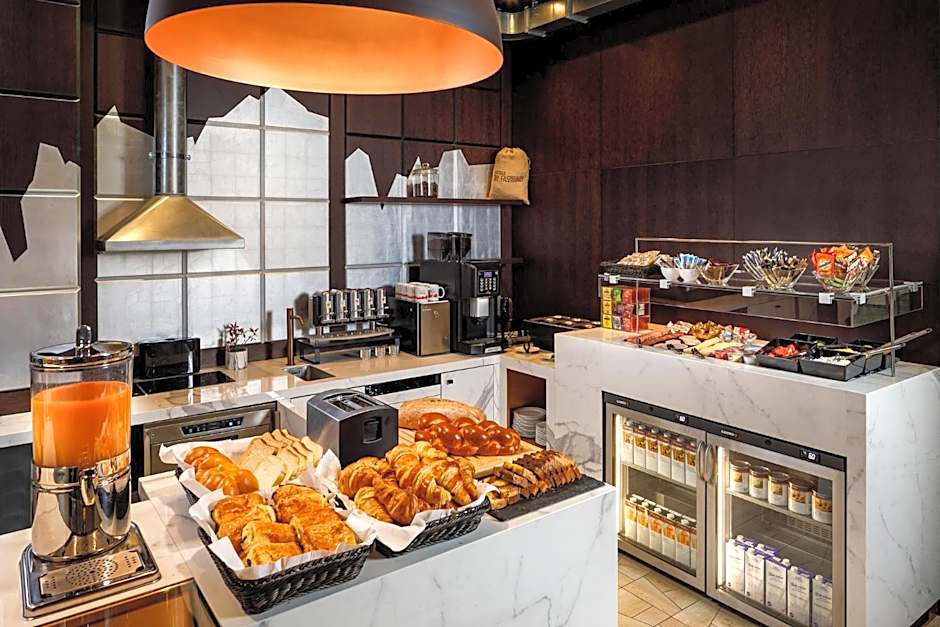 Swiss Chocolate by Fassbind Lausanne