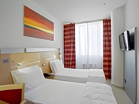 Double Room Single Use